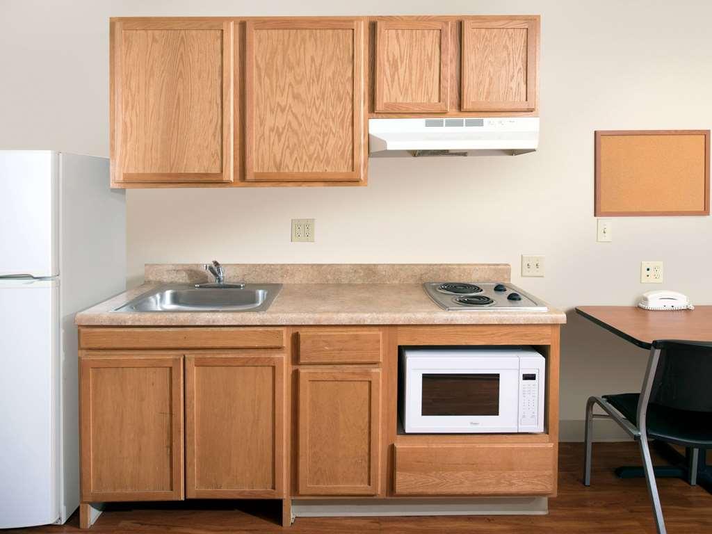 Extended Stay America Select Suites - Wichita - North Rom bilde